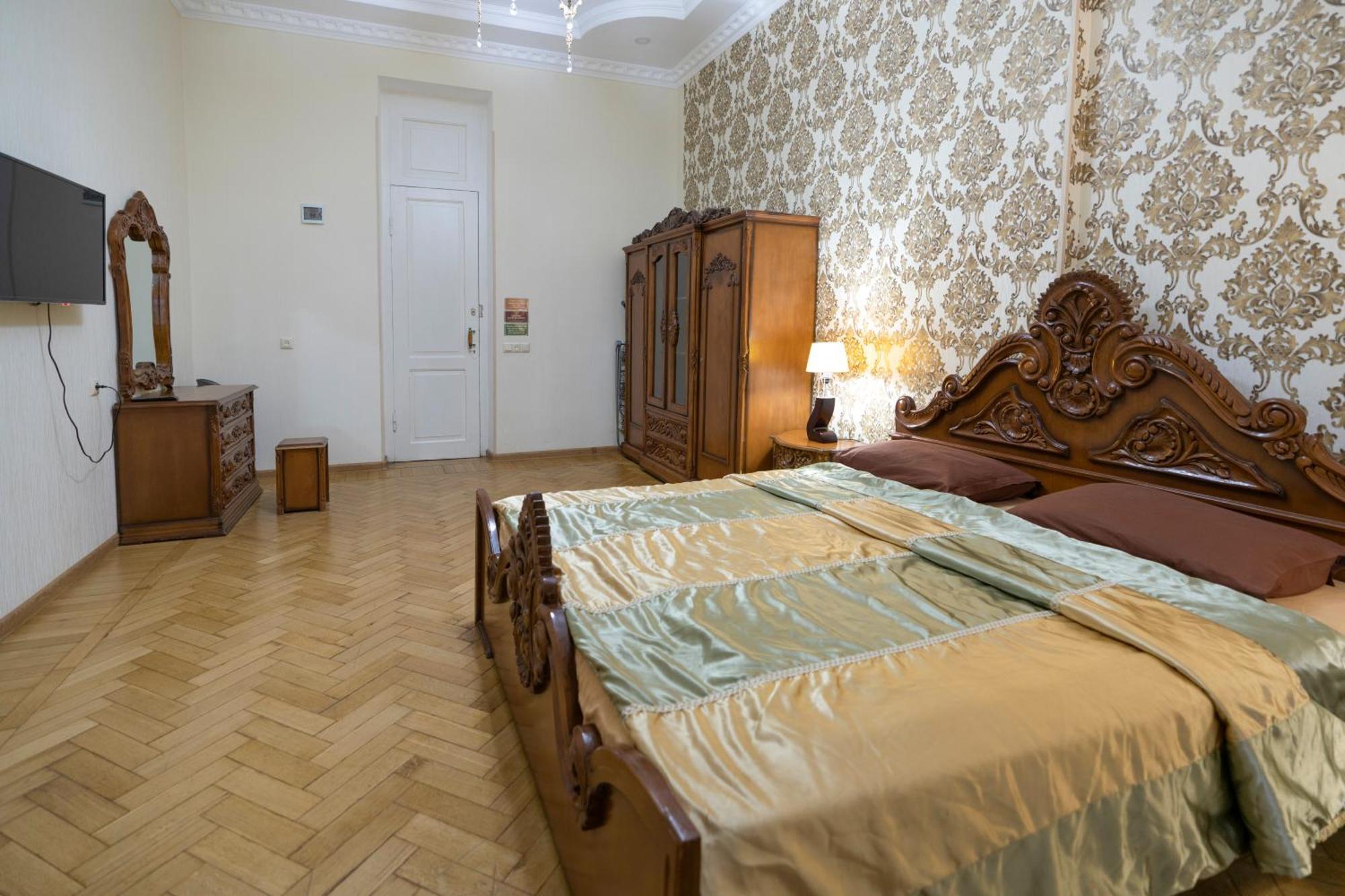 Leon Rooms Тбилиси Екстериор снимка